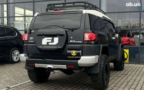 Toyota FJ Cruiser 2008 - фото 7