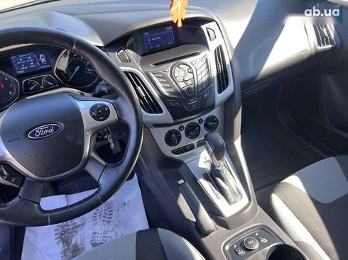 Ford Focus 2014 - фото 26
