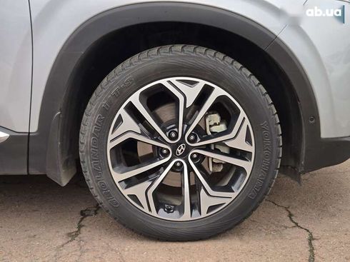 Hyundai Santa Fe 2018 - фото 20