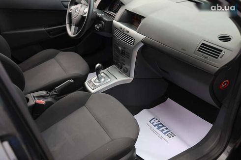 Opel Astra 2013 - фото 27