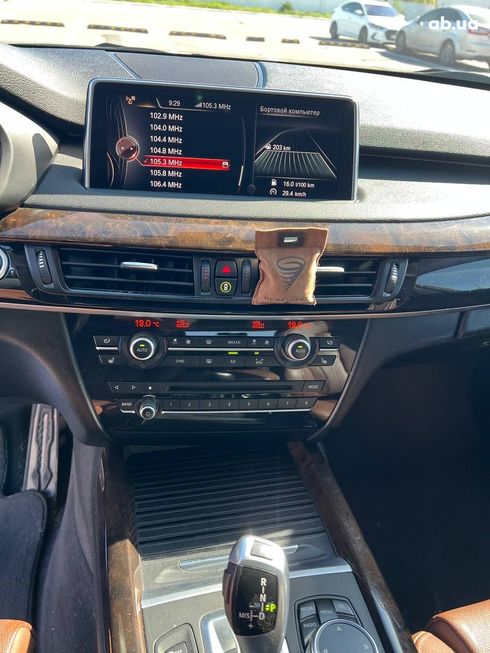 BMW X5 2015 серый - фото 7