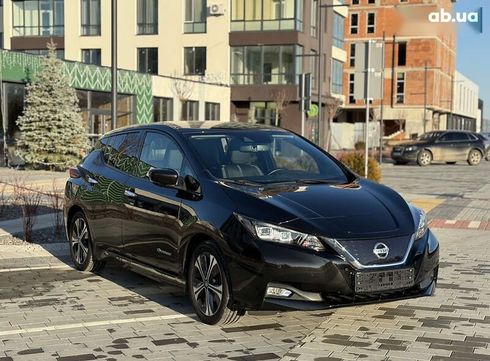 Nissan Leaf 2019 - фото 3