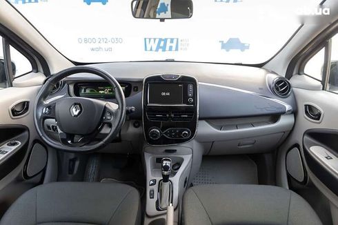 Renault Zoe 2016 - фото 27