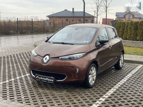 Renault Zoe 2015 - фото 27