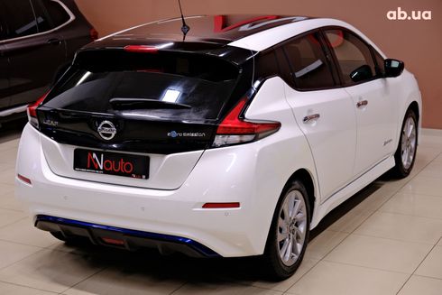 Nissan Leaf 2017 белый - фото 6