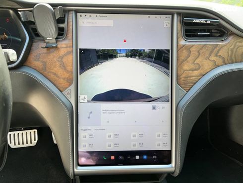 Tesla Model S 2018 красный - фото 17