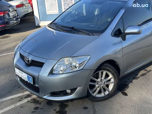 Toyota Auris 2008 - фото 10