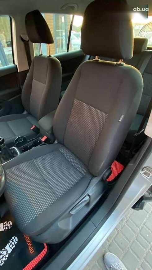 Volkswagen Tiguan 2010 - фото 18