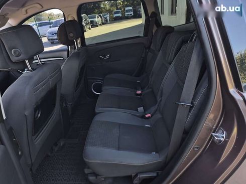 Renault Scenic 2010 - фото 28