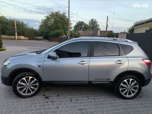 Nissan Qashqai 2010 серый - фото 7