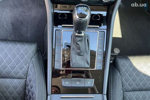 Skoda Superb 2016 - фото 18