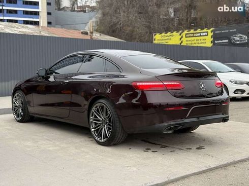Mercedes-Benz E-Класс 2018 - фото 6