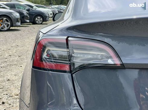 Tesla Model 3 2021 - фото 19