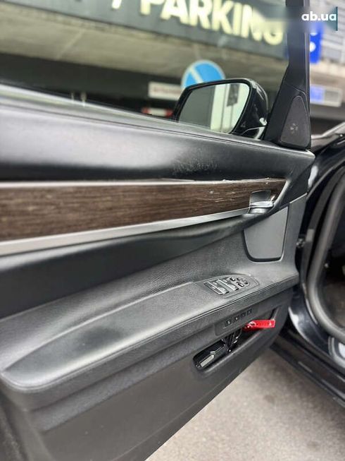 BMW 7 серия 2011 - фото 15