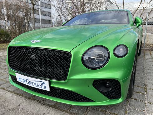 Bentley Continental GT 2022 - фото 38