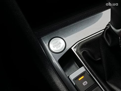Volkswagen Tiguan 2022 серый - фото 29