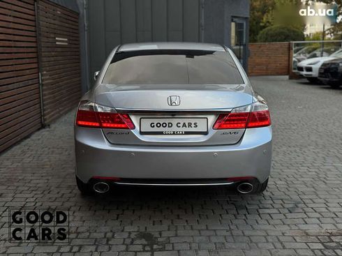 Honda Accord 2013 - фото 6