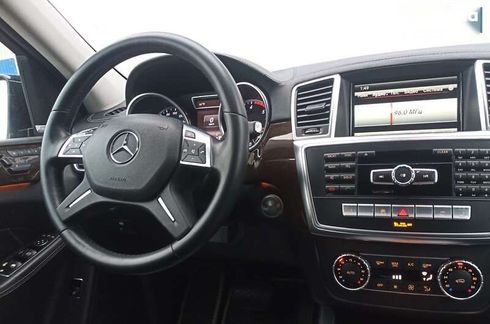 Mercedes-Benz GL-Класс 2015 - фото 14