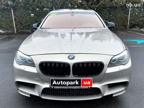 BMW 5 серия 2011 серый - фото 5