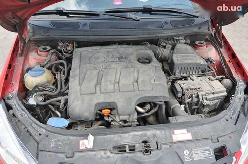 Skoda Fabia 2010 - фото 22