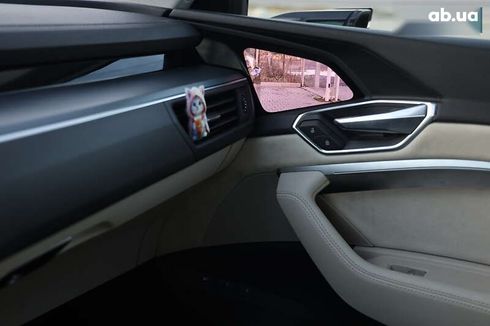 Audi E-Tron 2019 - фото 12