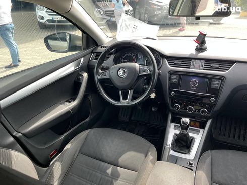 Skoda octavia a7 2017 бежевый - фото 27