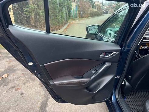Mazda 3 2017 синий - фото 22