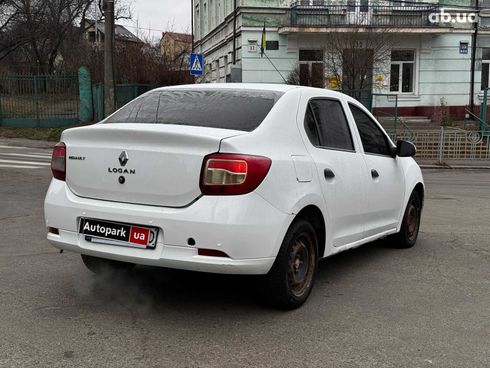 Renault Logan 2015 белый - фото 7