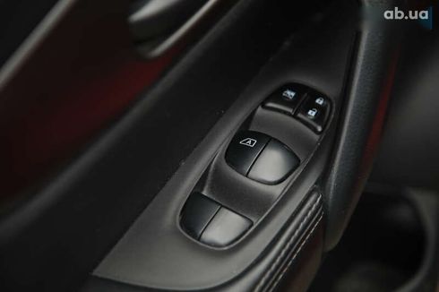 Nissan Rogue 2021 - фото 18