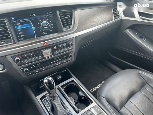 Genesis G80 2016 - фото 14