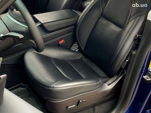 Tesla Model Y 2021 - фото 13