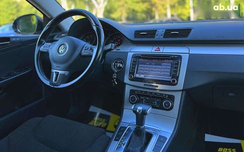 Volkswagen Passat 2010 - фото 13