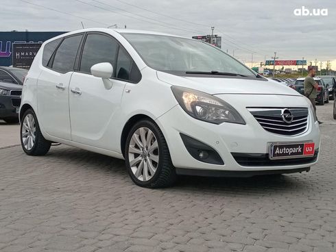 Opel Meriva 2012 белый - фото 4