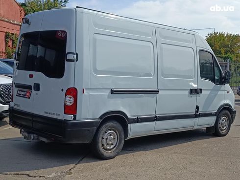 Opel Movano 2000 белый - фото 9