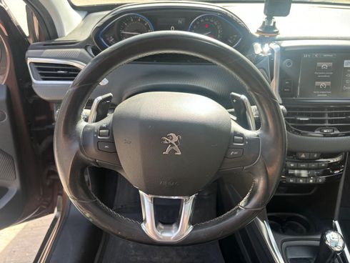 Peugeot 2008 2015 коричневый - фото 13