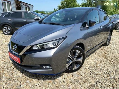 Nissan Leaf 2020 - фото 10