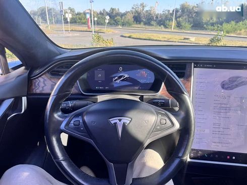 Tesla Model S 2018 - фото 18