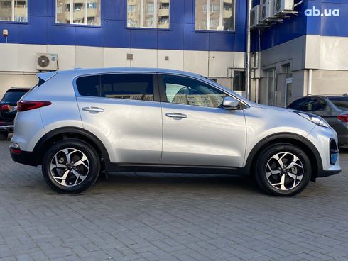 Kia Sportage 2020 серый - фото 4