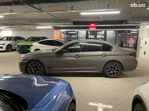 BMW 5 серия 2020 - фото 6
