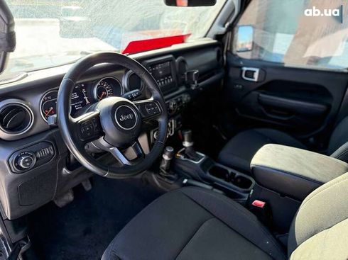 Jeep Gladiator 2020 - фото 6