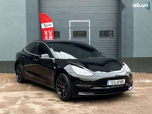 Tesla Model 3 2020 - фото 12