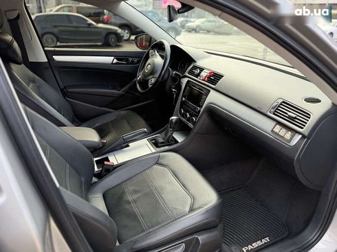Volkswagen Passat 2011 - фото 13
