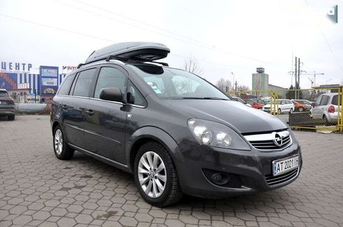 Opel Zafira 2013 - фото 4