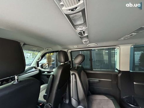 Volkswagen Multivan 2017 - фото 25