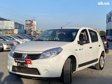 Автомобиль бензин Дачия Sandero б/у - купить на Автобазаре