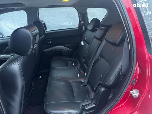 Mitsubishi Outlander 2008 красный - фото 33