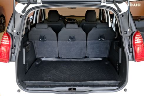 Peugeot 5008 2014 белый - фото 9