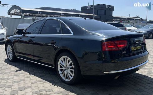 Audi A8 2011 - фото 5