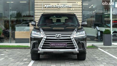 Lexus LX 2017 - фото 5