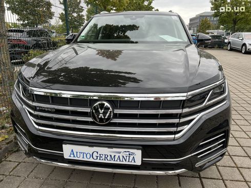 Volkswagen Touareg R 2023 - фото 13